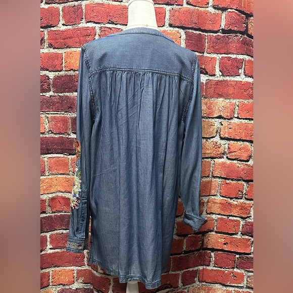 Sundance Catalog- Kenza Floral Top XL NWOT - Picture 4 of 6